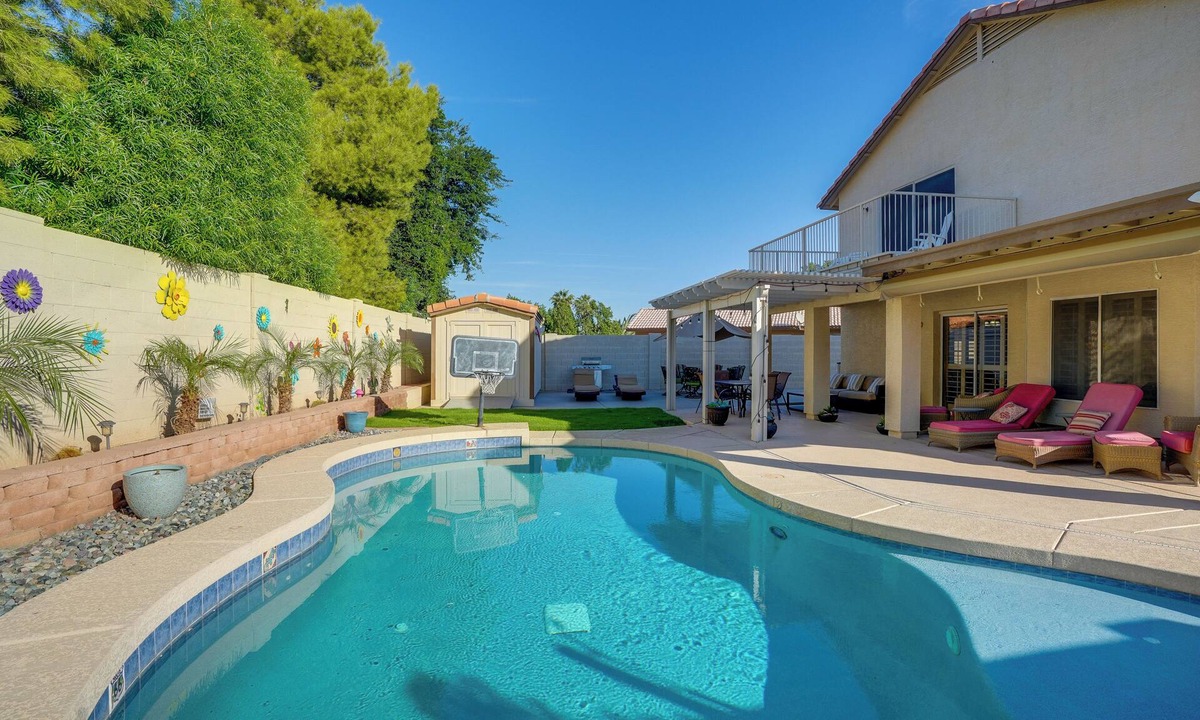 Mountain Vista Ranch Cottage | 1 Mi to Surprise Stadium! Home w/Patio & Hot Tub