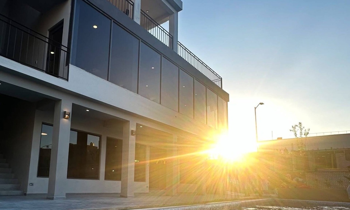 Guadalupe Apartment | 10 min from BBVA stadium! 2-level apartment with excellent amenities