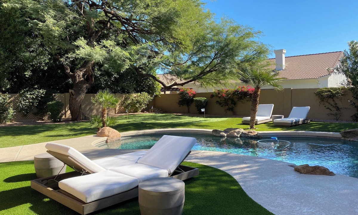 Arabian Crest House | 10min from TPC Scottsdale, 5brms, pool, putting green, many entertaining spaces
