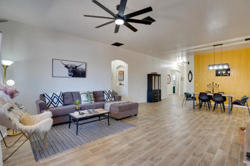 Tucson House | 14 Mi to Dtwn: Tucson Escape w/Patio!