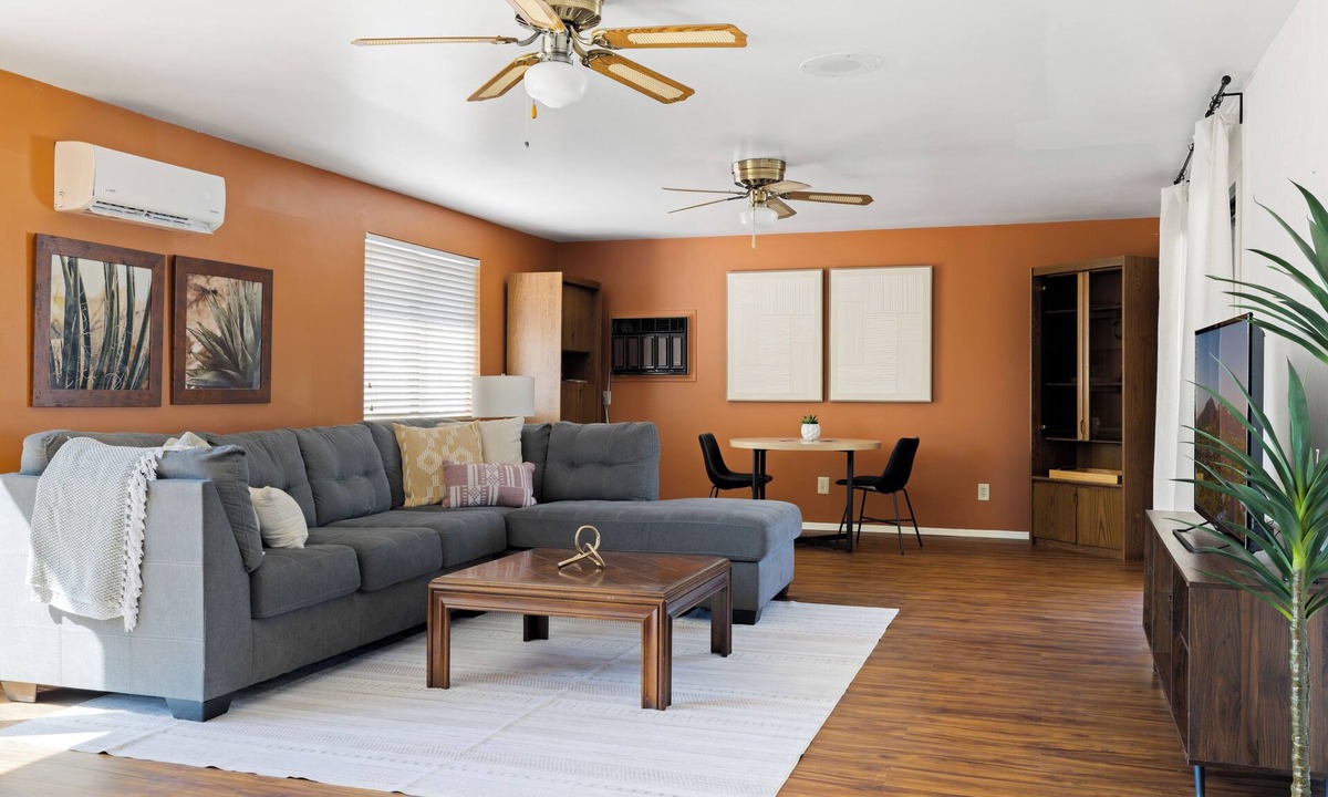 Cottonwood House | 2-bedroom house in peaceful Sun Lakes with AC