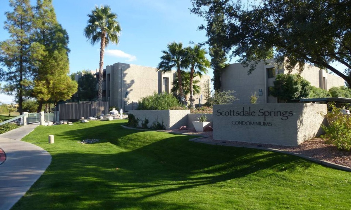 Villa San Marcos Condo | 2 Bedroom Old Town Condo on Golf Course