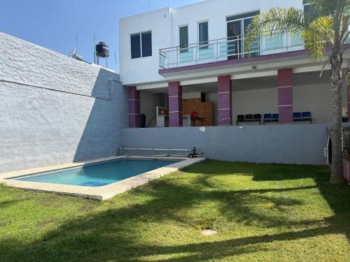 Tlajomulco de Zuniga House | 20 minutes from Chapala, Pool &Grill