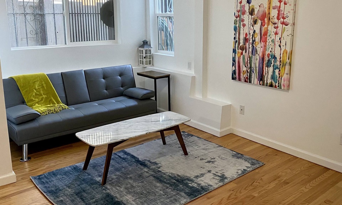 Parkside Apartment | 2B1B Private Suite in Sunset Free Street Parking