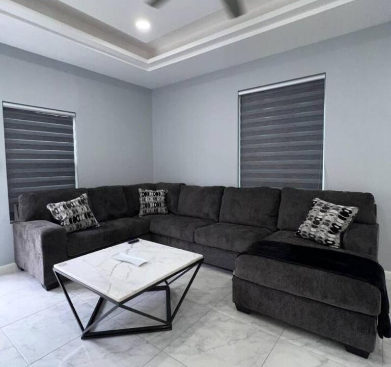Alamo Apartment | 2BR Luxe Home Near Downtown Pharr