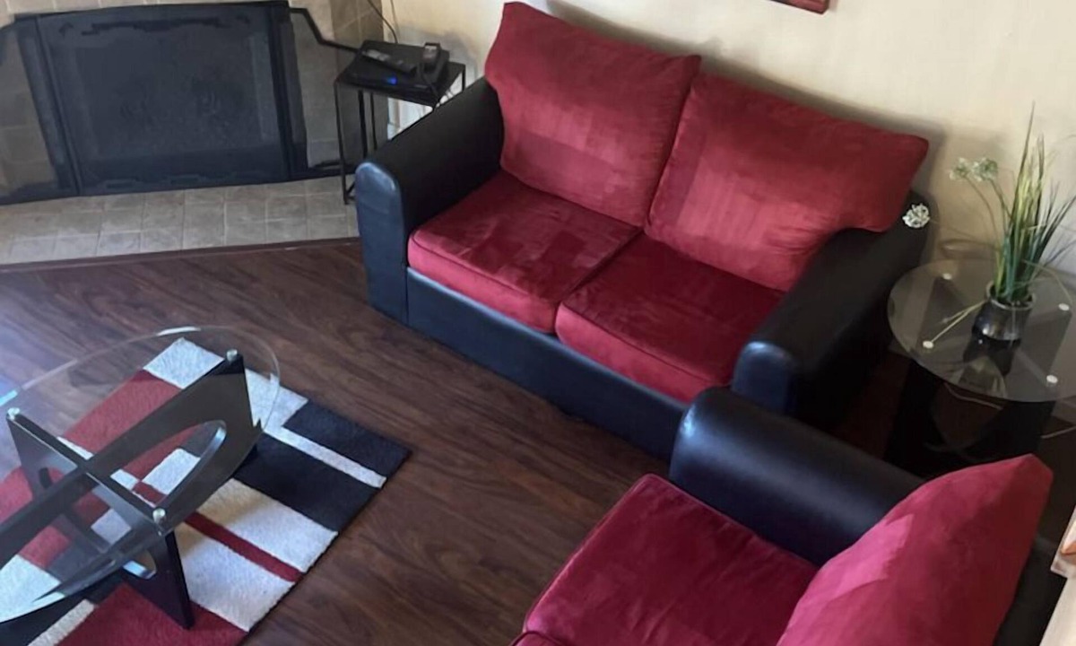 Villa De Paz Condo | 3 bedroom condo by westgate mall & hockey arena