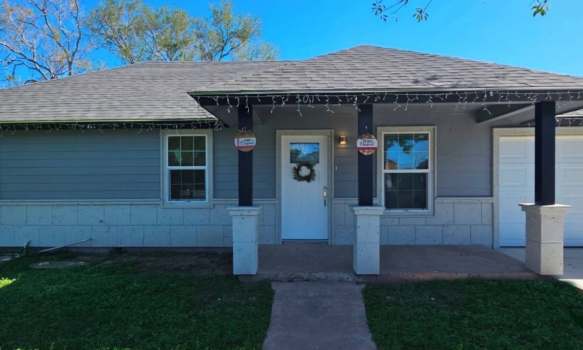 Harlingen House | 3Bedroom 3Bathroom house in adorable Area,close to south padre island and SpaceX