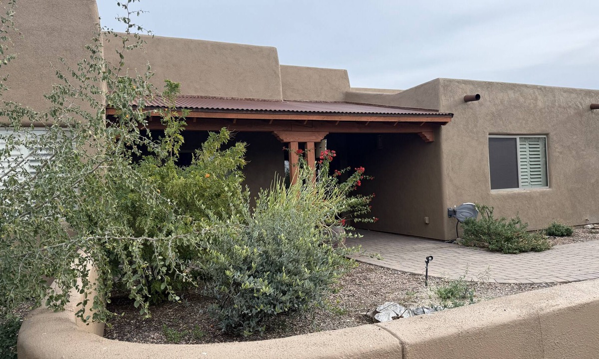Tortolita House | 4 bedroom/4 bath custom home on 5 acres, perfect for family reunion/golf outings