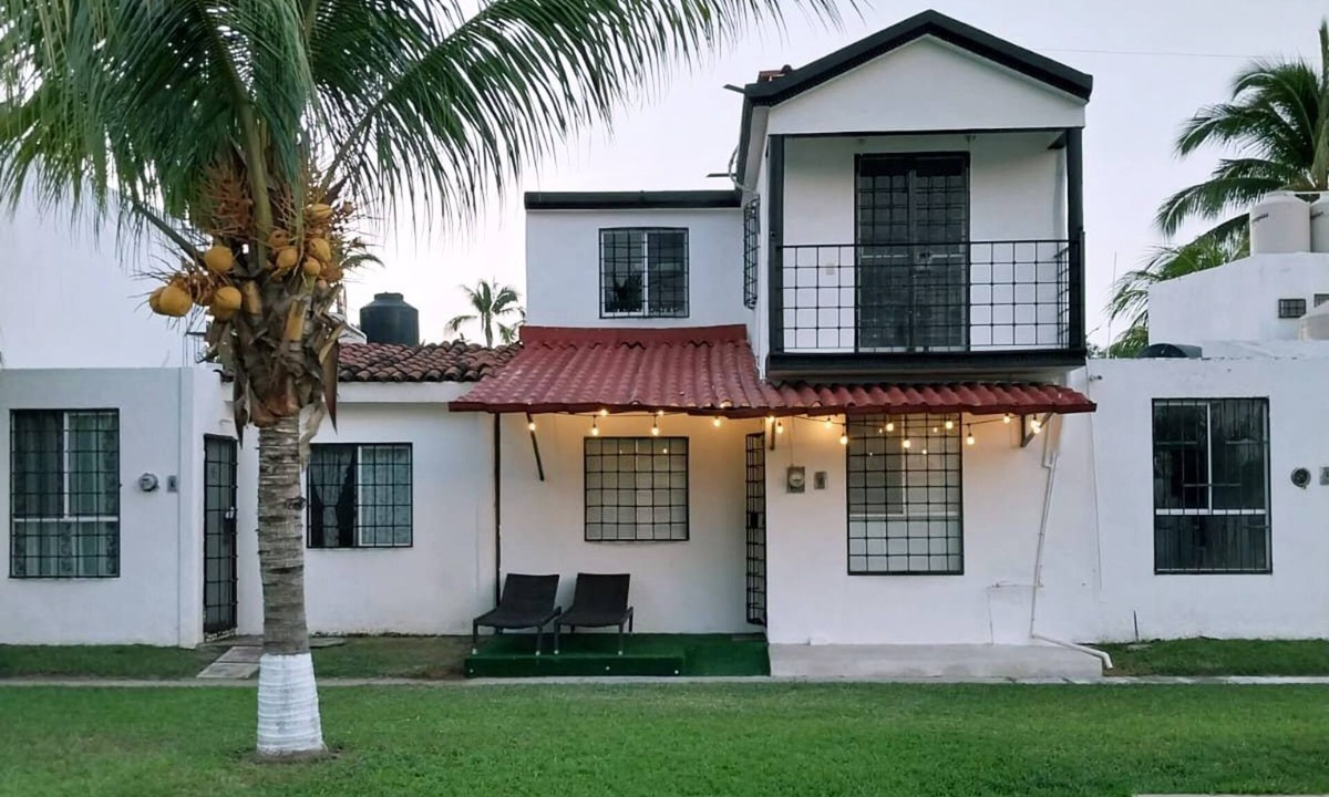 San Jose Ixtapa House | 4 bedroom house with swimming pool in Ixtapa