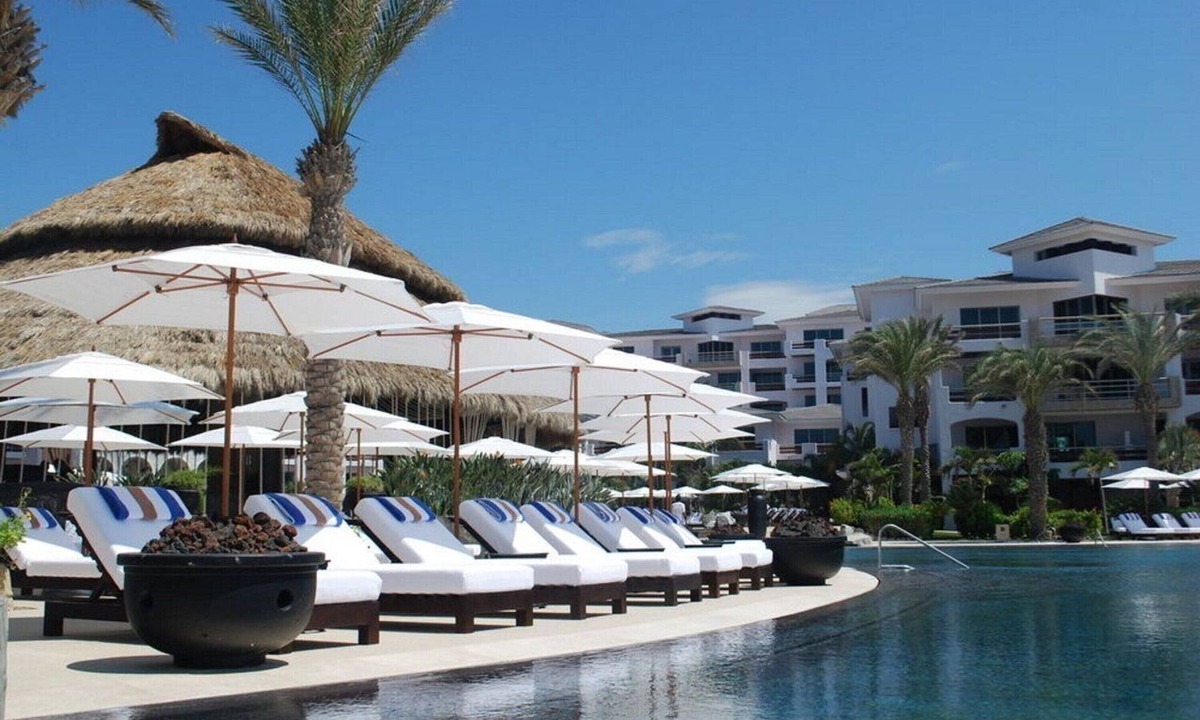 Zona Hotelera Hotel | 4 Relaxing King Suites w/Spa & Pool View – Near San José Estuary & Sanctuary