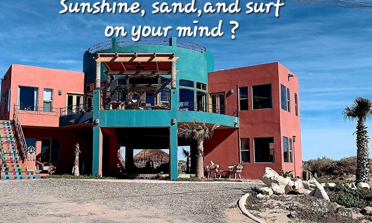 Las Conchas Apartment | 5ִ𖤐 SUNSET Casita𖤓Awesome Seaside ࿐༉☀︎⛱ Getaway Seconds to Las Conchas Beach!