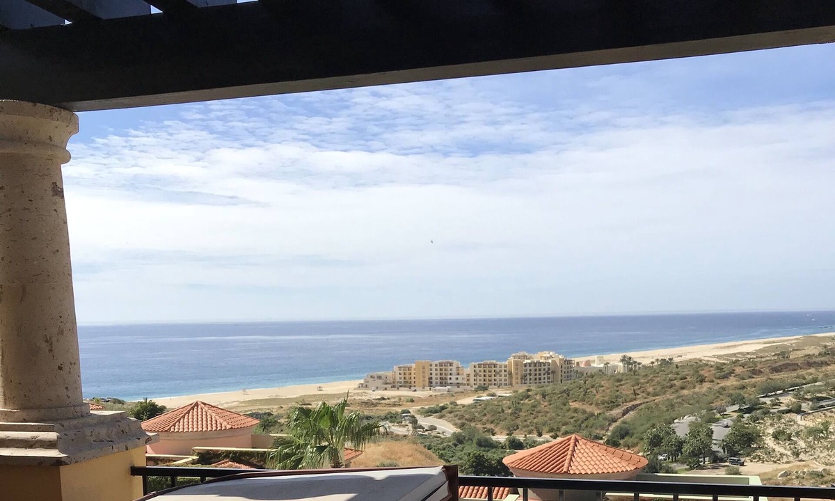 Paraiso Escondido Villa | 5-STAR VILLA IN MONTECRISTO ESTATES