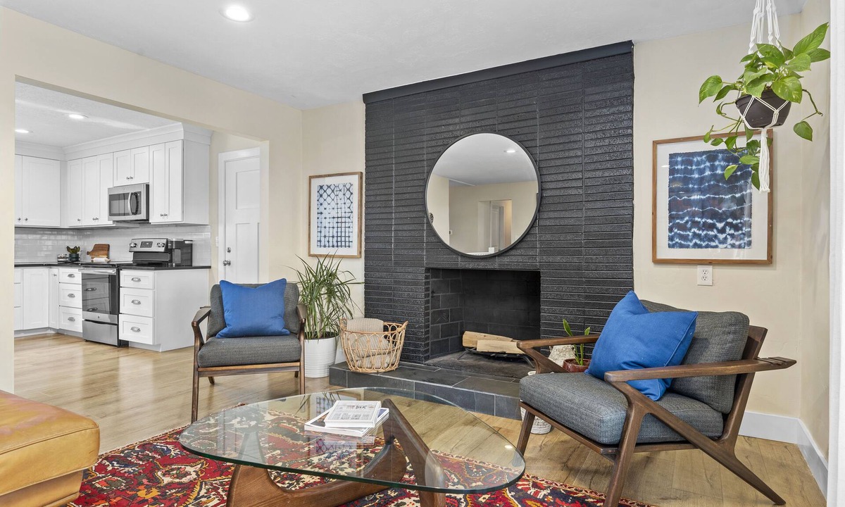 Bountiful House | 5BR Mountainside Home w/Views - Near SLC, Park City & Lagoon
