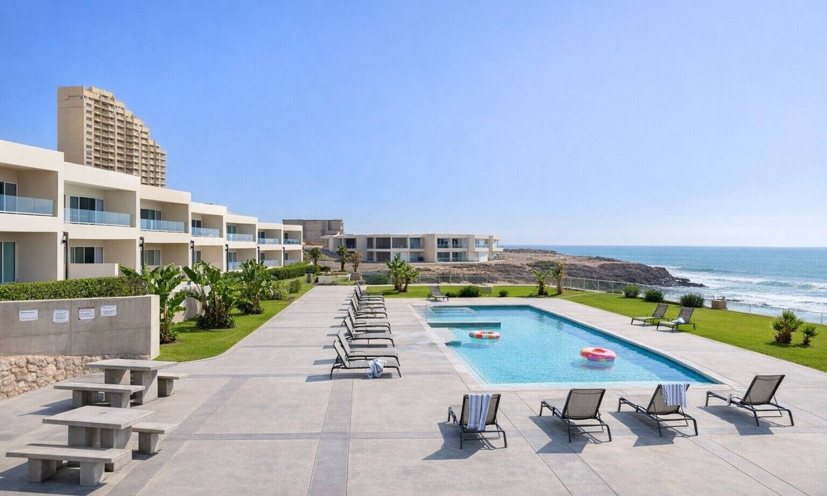 Rosarito Condo | 6th-Floor Oceanfront Condo - Indoor Pools, Sauna, Private Beach