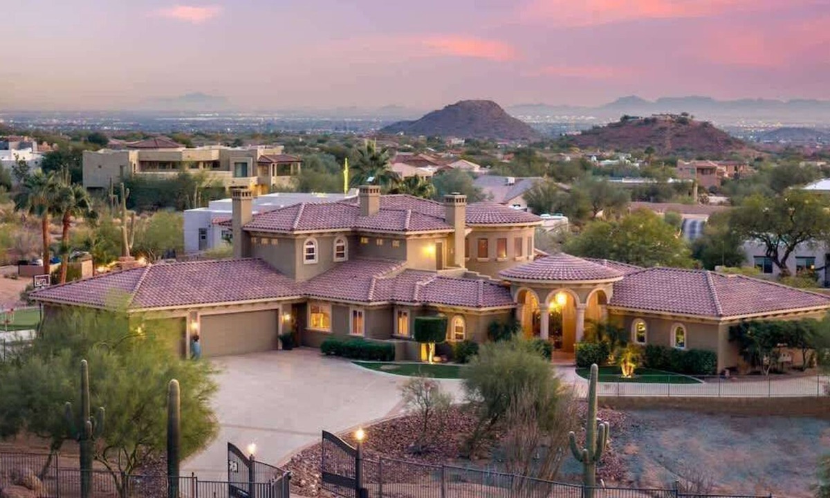 East Mesa Villa | 7BR estate: pool, spa, 360° city views