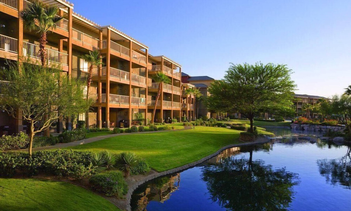 Terra Lago Resort | A Secret Hideout in the City of Festivals