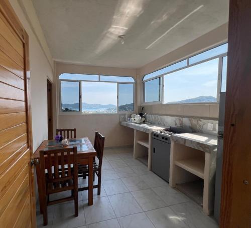 Emiliano Zapata Apartment | Acogedor departamento con vista al mar