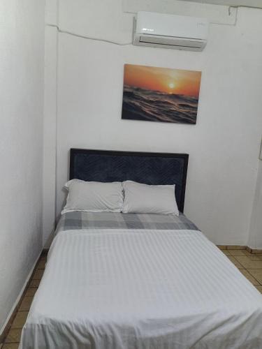 Manzanillo House | Affordable and Comfortable, Location, Delfines