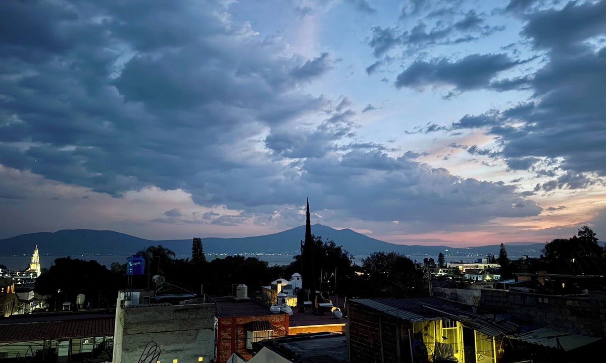 Ajijic House | Ajijic Centro with Lake View Rooftop Terrace, AC and Walkable
