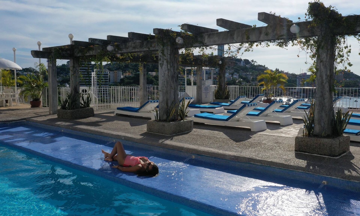 Caleta Hotel | Alba Suites Acapulco