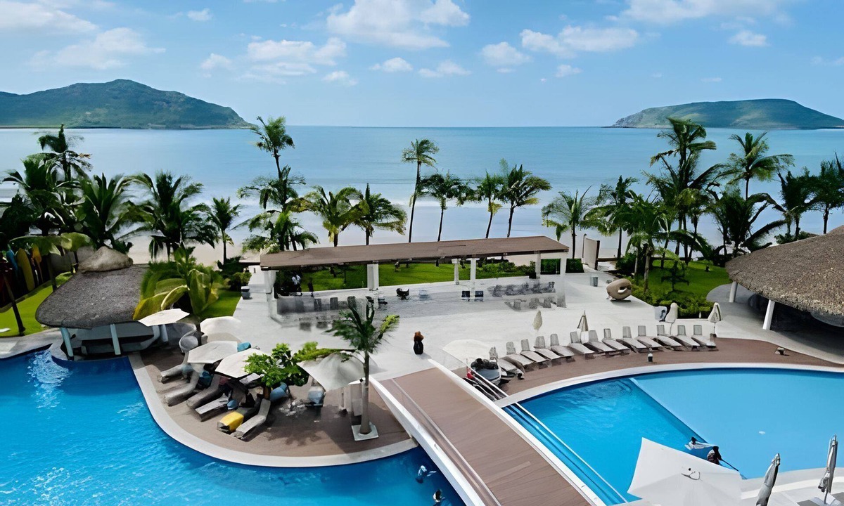 Zona Dorada Condo | Amazing beach view at Golden Zone
