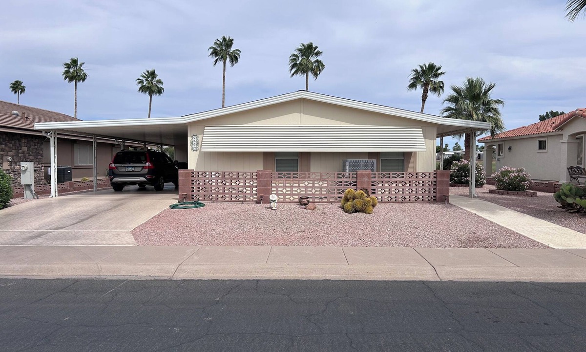 Apache Wells House | Apache Wells golf course property. 55+ community. Email for Monthly Rate.