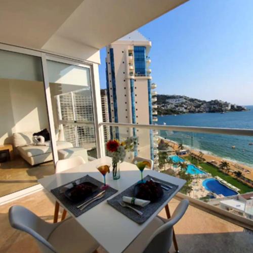 Costa Azul Apartment | Apartamento Frente al Mar en Acapulco