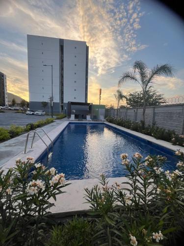 Guadalupe Apartment | Apartment with Pool, gym & parking, up to 6 guests, BBVA stadium area