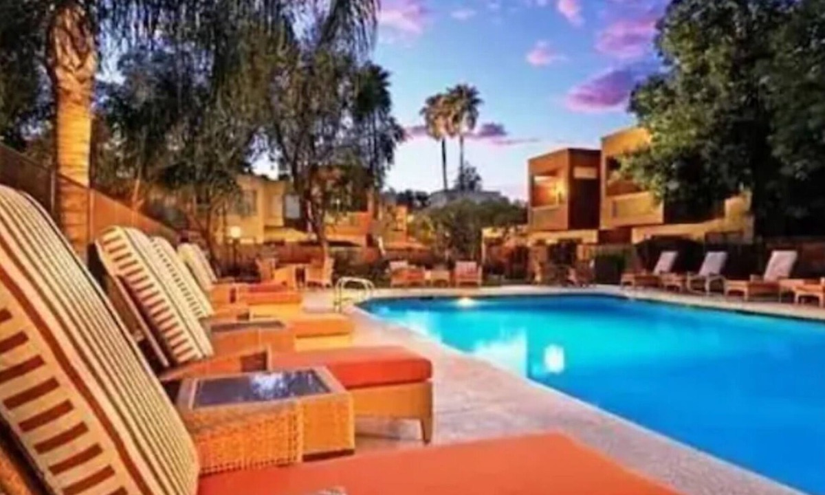 Scottsdale Estates Six Condo | Awesome 2 BD/2 BA 1st flr condo close to Old Town!
