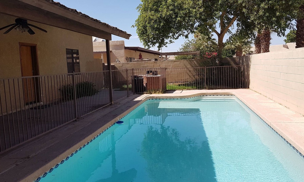 Yuma House | AZ Sunshine Manor in the Heart of Yuma