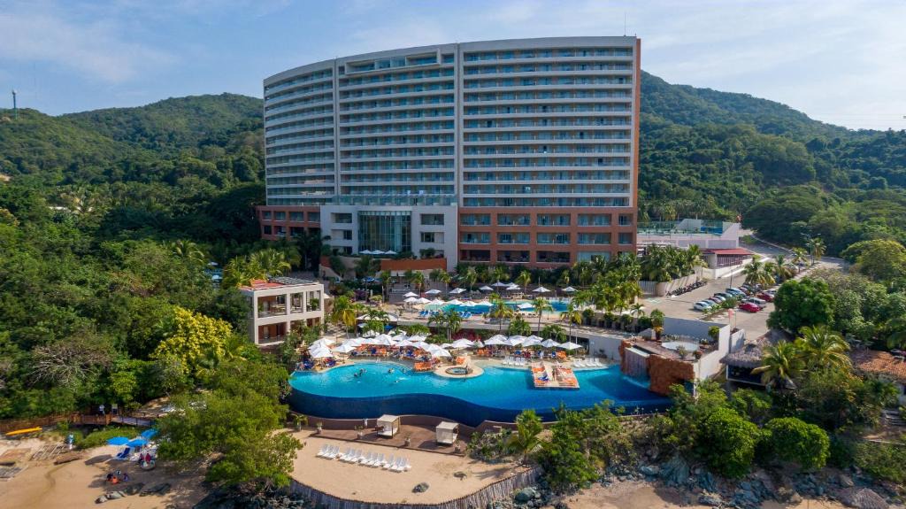 Ixtapa Resort | Azul Ixtapa Grand All Inclusive Suites - Spa & Convention Center