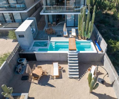 La Ventana Apartment | Baja Winds Condo poolside