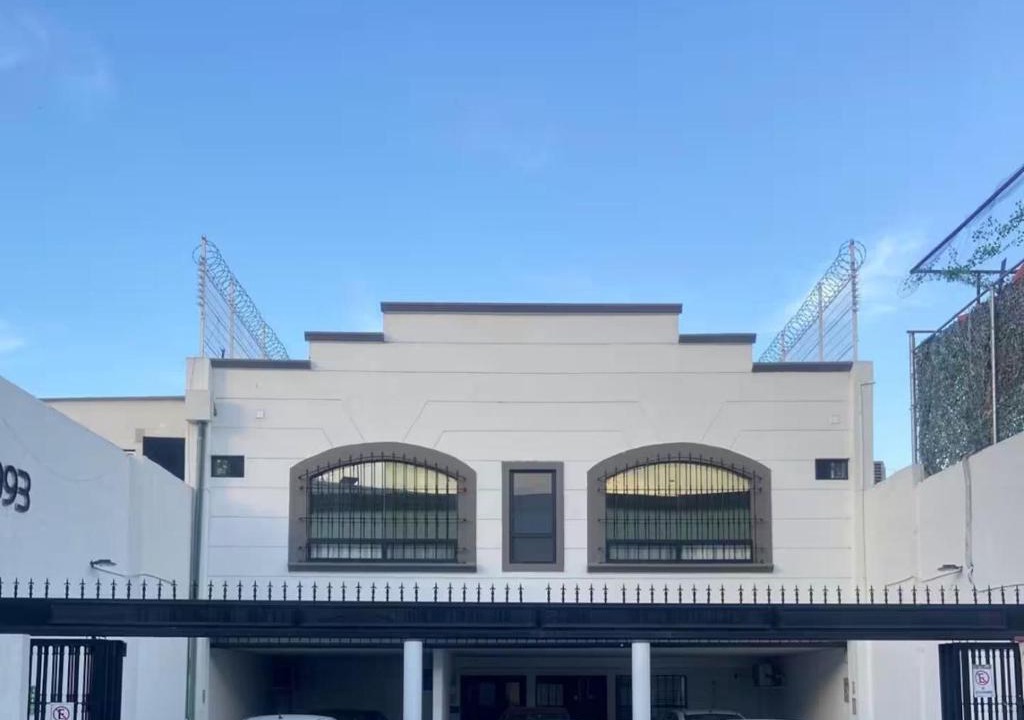 Monterrey Antiguo Hotel | Barrio Inn Padre Mier Hostal & Suites