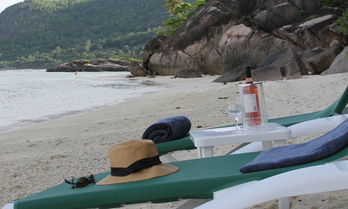 Anse Forbans Villa | Beachfront Villa on best beach with large beachfront garden