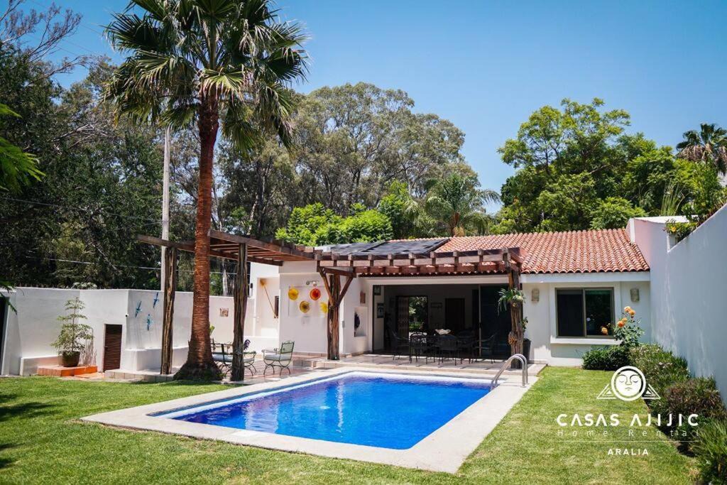San Antonio Tlayacapan Villa | Beautiful 3 Bedroom Villa with Free Parking in La Floresta, Ajijic
