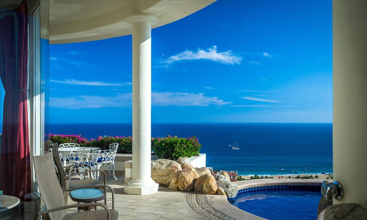 Pedregal Villa | Beautiful 6BR Villa w/ Jacuzzi, Pool, Ocean view and more!
