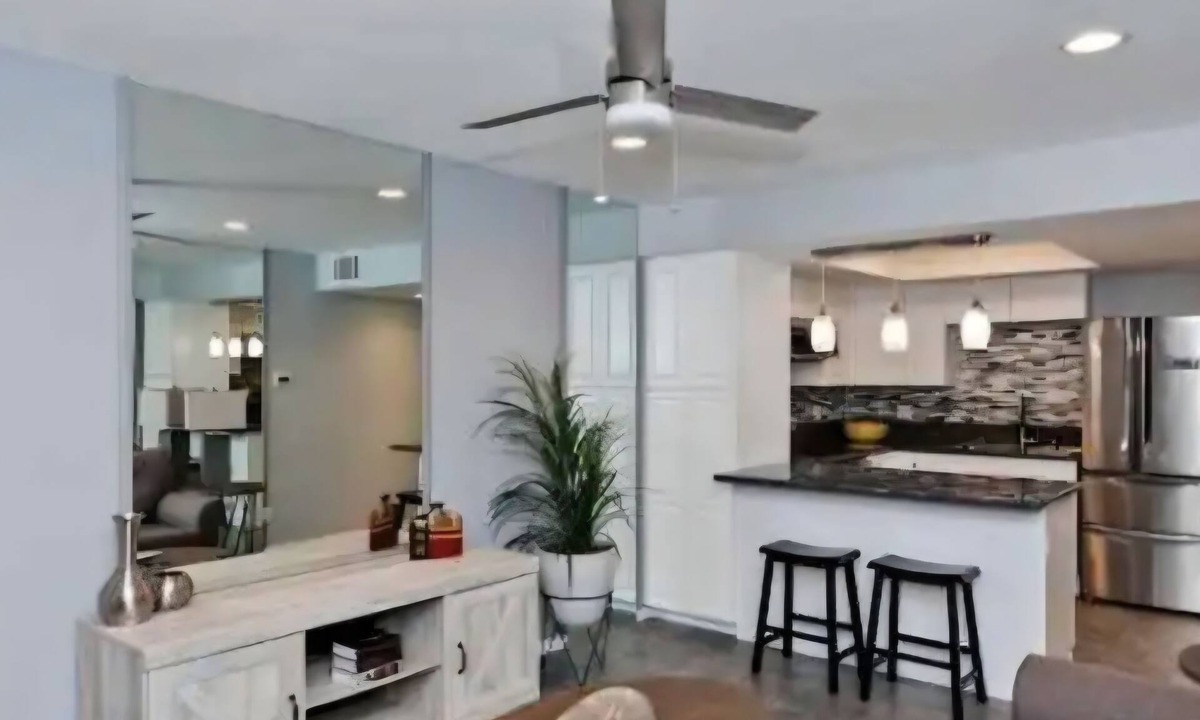 Desert Hot Springs Apartment | BEAUTIFUL CONDO WITH ACCESS TO A POOL, SPA , GYMCLUBHOUSE WITHPOOL TABLE