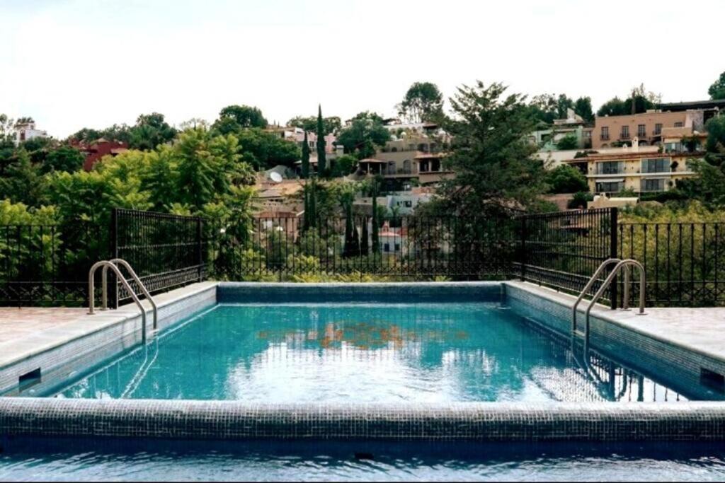 Atascadero House | Beautiful home w/Pool @Capilla de Piedra
