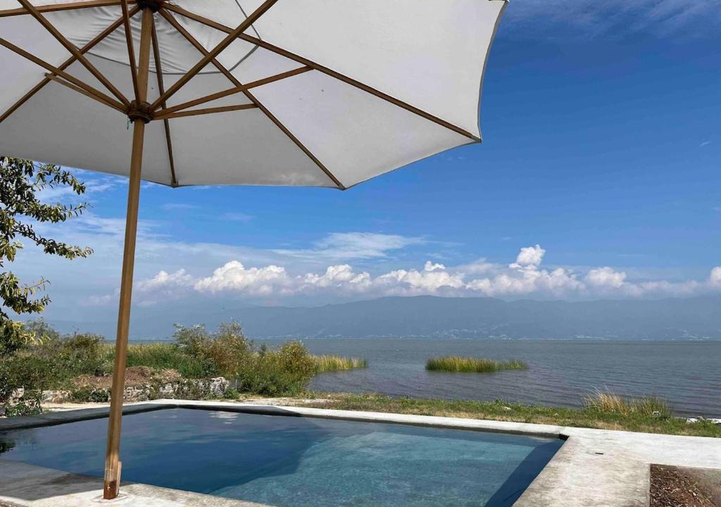 San Luis Soyatlan House | Beautiful house in Chapala with a pool