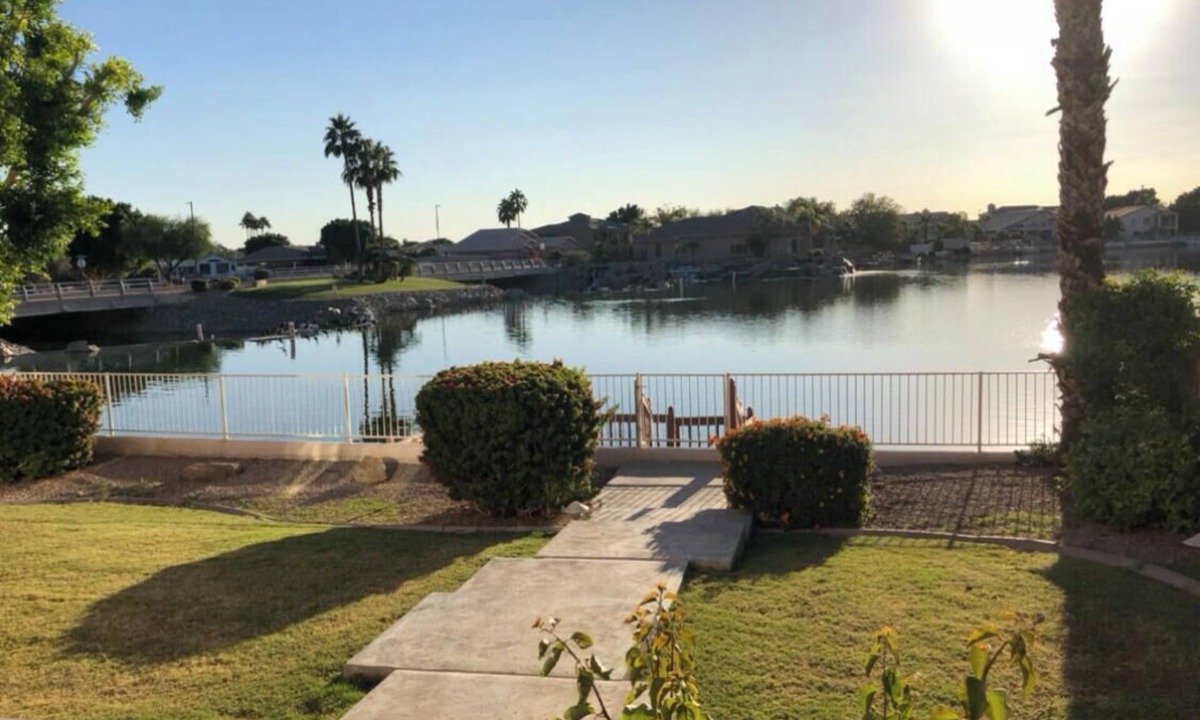 Arrowhead Lakes House | Beautiful house on the lake