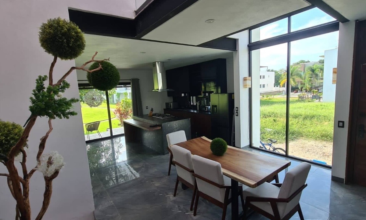 Mezcales House | Beautiful residential house near the beach!