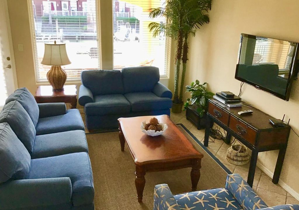 Laguna Vista House | Beautiful Townhome at the Golf Course ~18HT