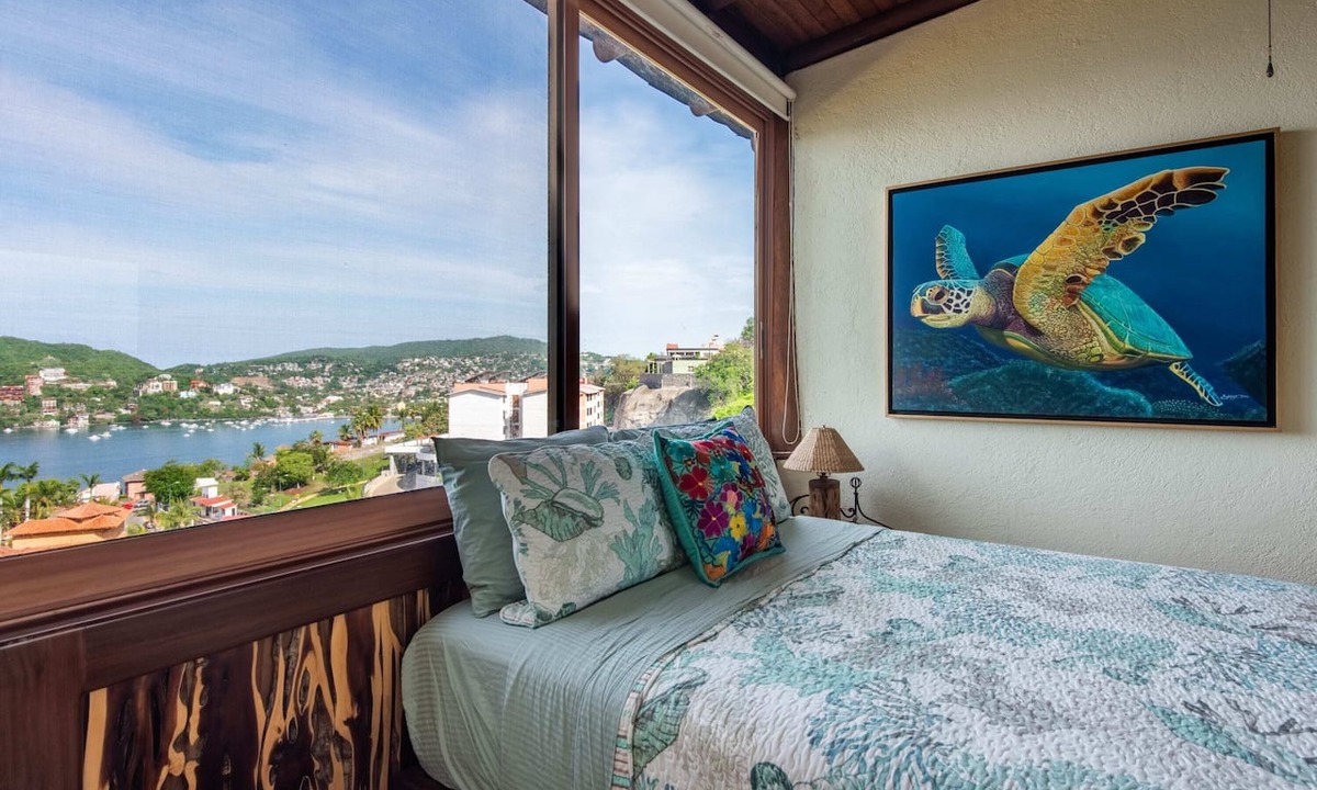 Zihuatanejo Apartment | Best Views of Zihua 3Bed 3 Bath luxury