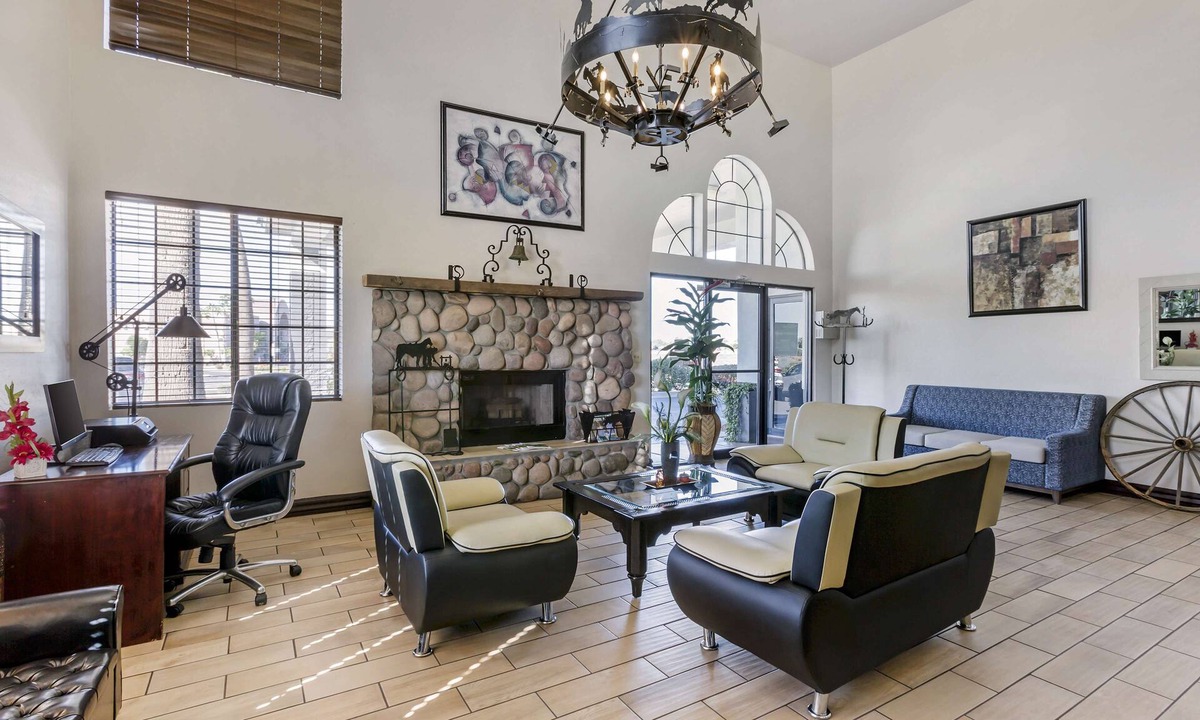 Superstition Springs Hotel | Best Western Superstition Springs Inn