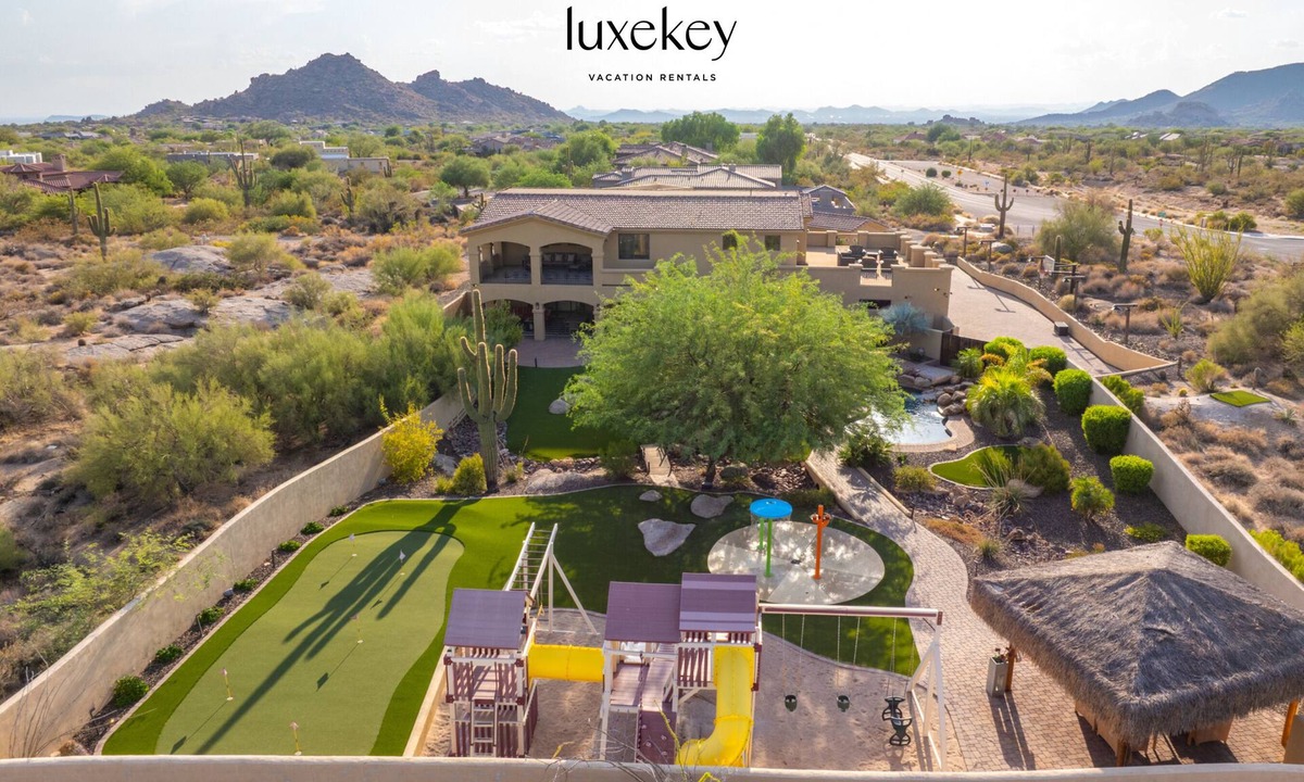 Pinnacle Peak House | Boulder 84 | Pool + Spa, Splash Pad, Billiards, Putting Green & 360 Views