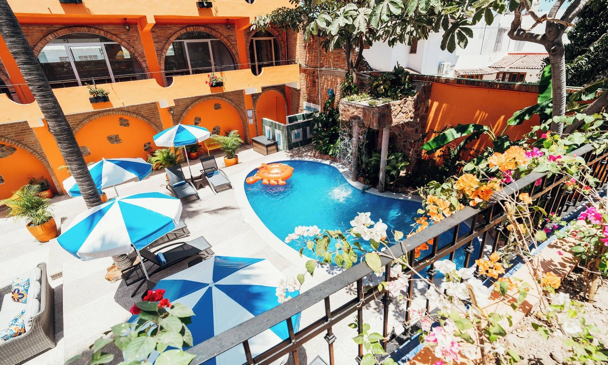 Lazaro Cardenas Hotel | Boutique Hotel & Suites Hacienda Lord Twigg