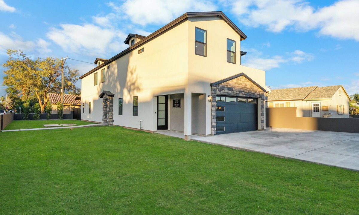 Tempe House | Brand new Beautiful Build in the heart of Tempe