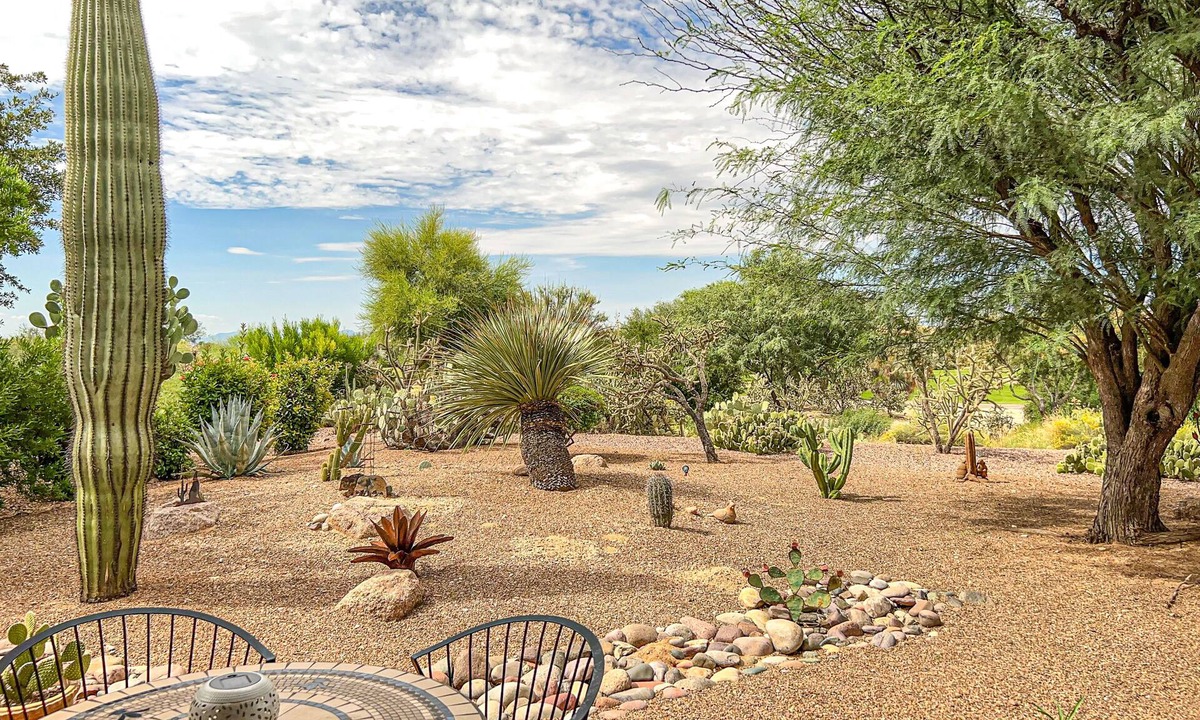 Rancho Vistoso House | Bright home in Sun City with large patio & on-site golf & swimming!