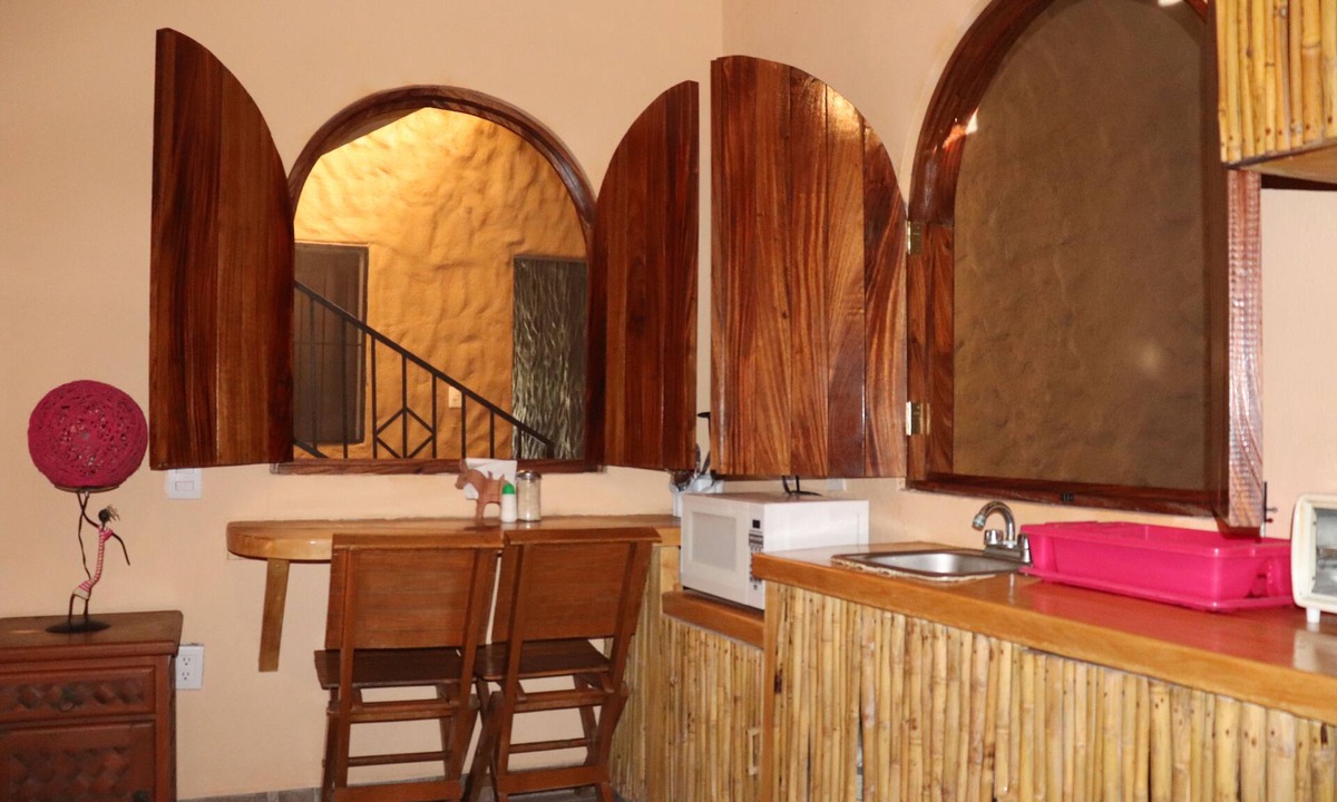 La Manzanilla Hotel | Bungalows Casa Blanca