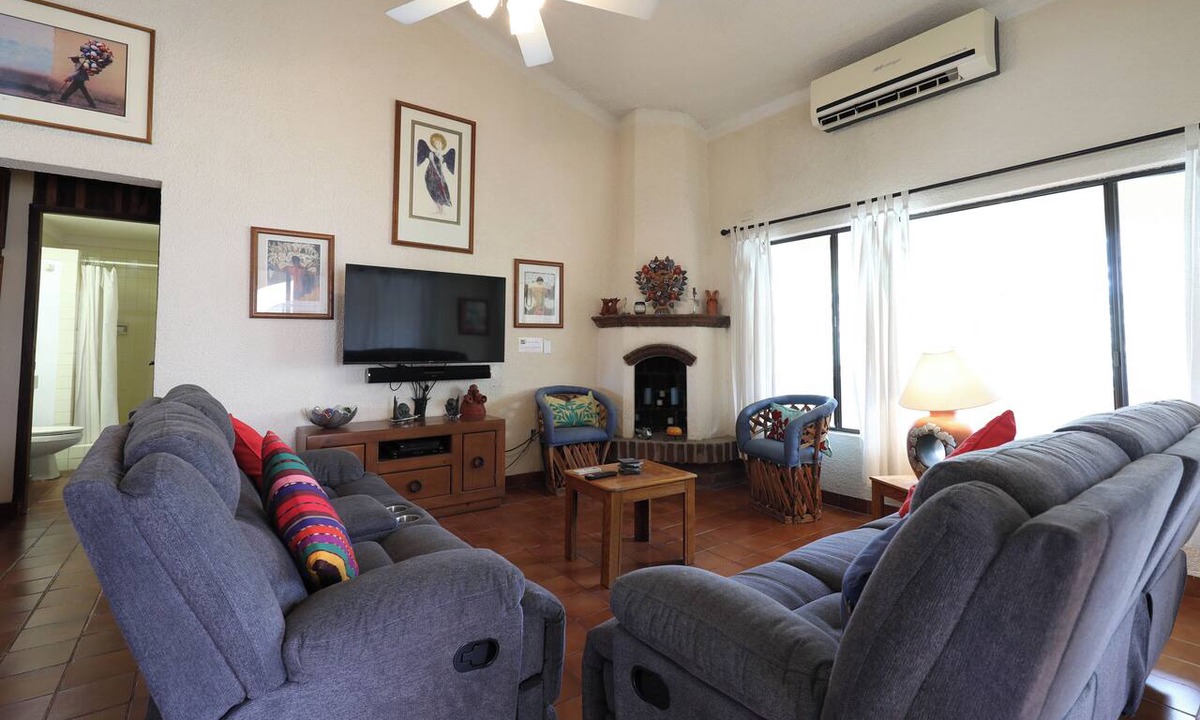 El Medano Ejidal Condo | C-301 Enjoy Your Vacation In This Beautiful Spacious Penthouse Condominium!